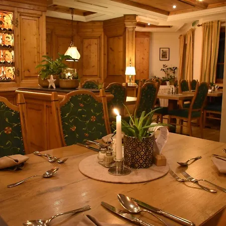 Hotel Aktivhotel Feichtner Hof 4*