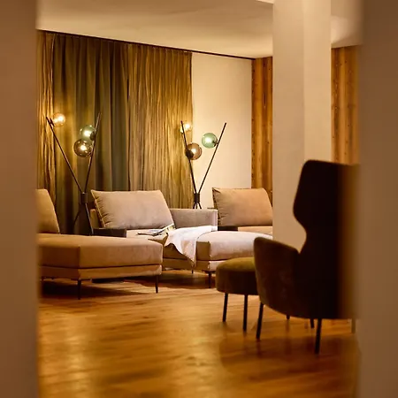 Alpin Feichtner Hof 考恩台尔