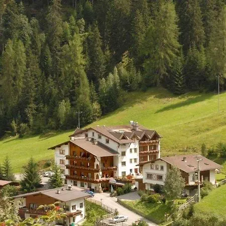 Hotel Alpin Feichtner Hof 4*